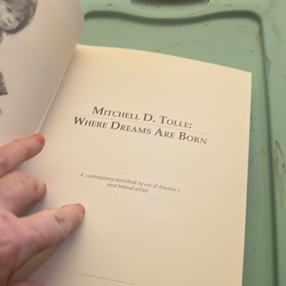 Books - Picture 2 of 7